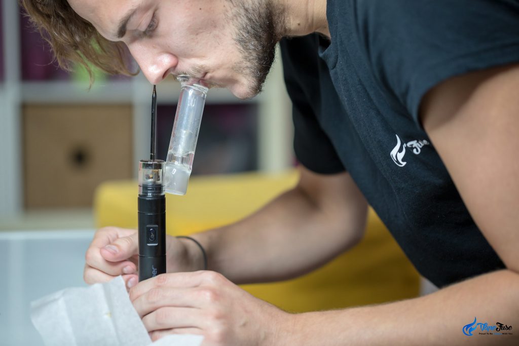 Dabbing Cannabis Concentrate